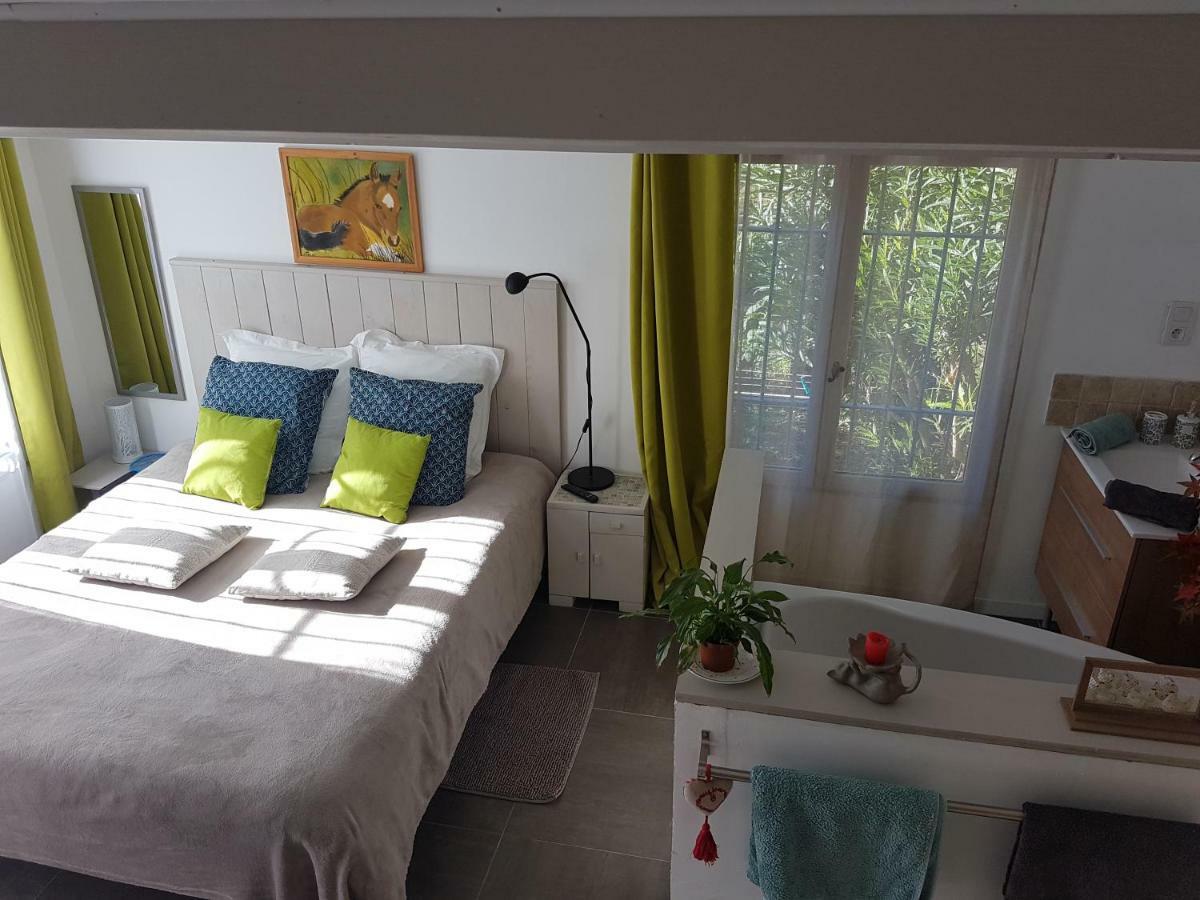 Chambre D'Hote - Mas Le Barret Arles Zewnętrze zdjęcie